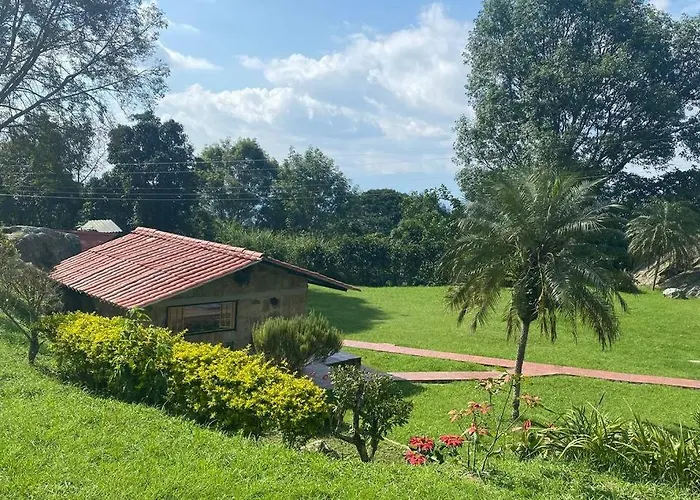 Confortable Cabana Para Que Disfrute Con Su Pareja